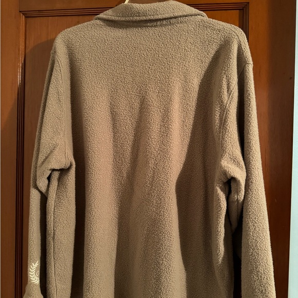 Victoria’s Secret PINK Shacket - Picture 2 of 5